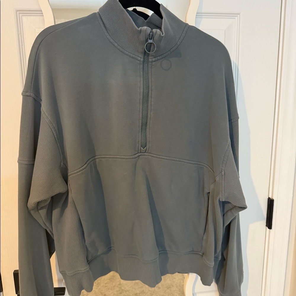 Vuori Quarter Zip